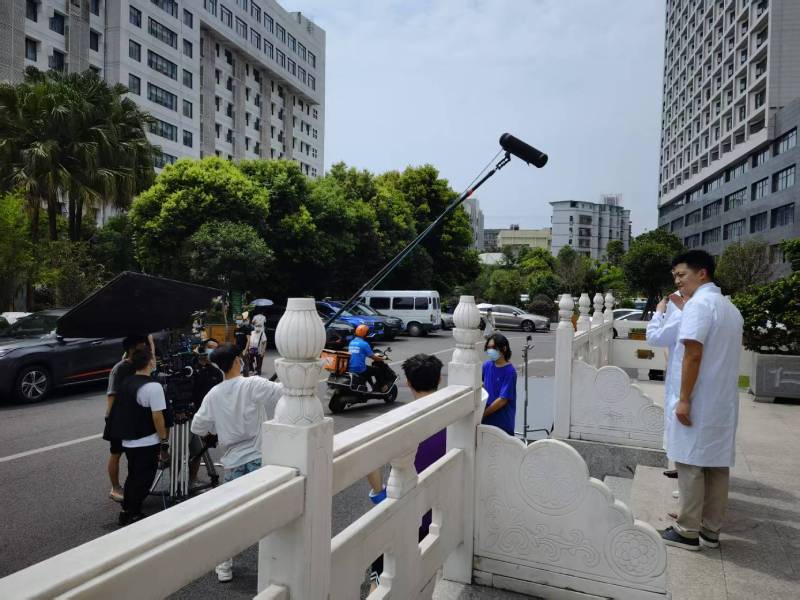 上海广告片拍摄公司低成本实现高规格制作的诀窍